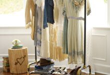 Life-Hacks-For-Your-Clothing-Closet-Fancy-rail